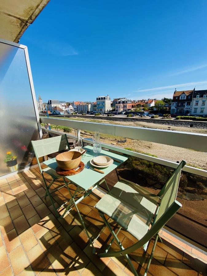 Studio Vue Mer Balcon Sud Et Garage Prive Wimereux Exterior foto